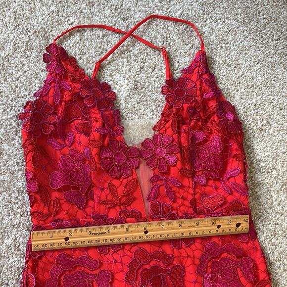 Lovers and Friends Tarron Gown in Magenta & Red - Picture 8 of 9